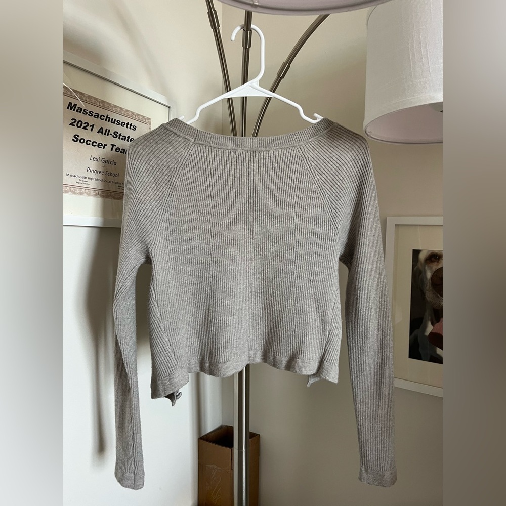 Cardigan - Picture 2 of 3